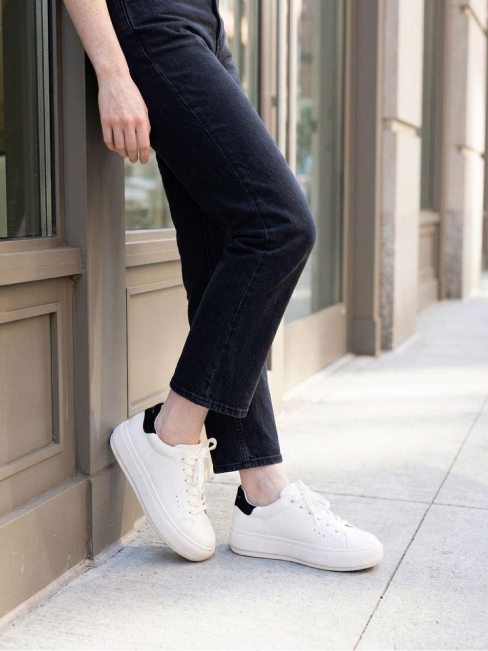 Kurt Geiger London White Platform Sneakers Black Heel Women’s Size 6